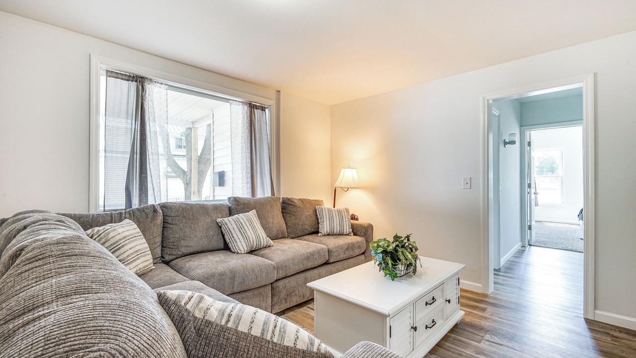 Photo of Livingroom in Glens Falls