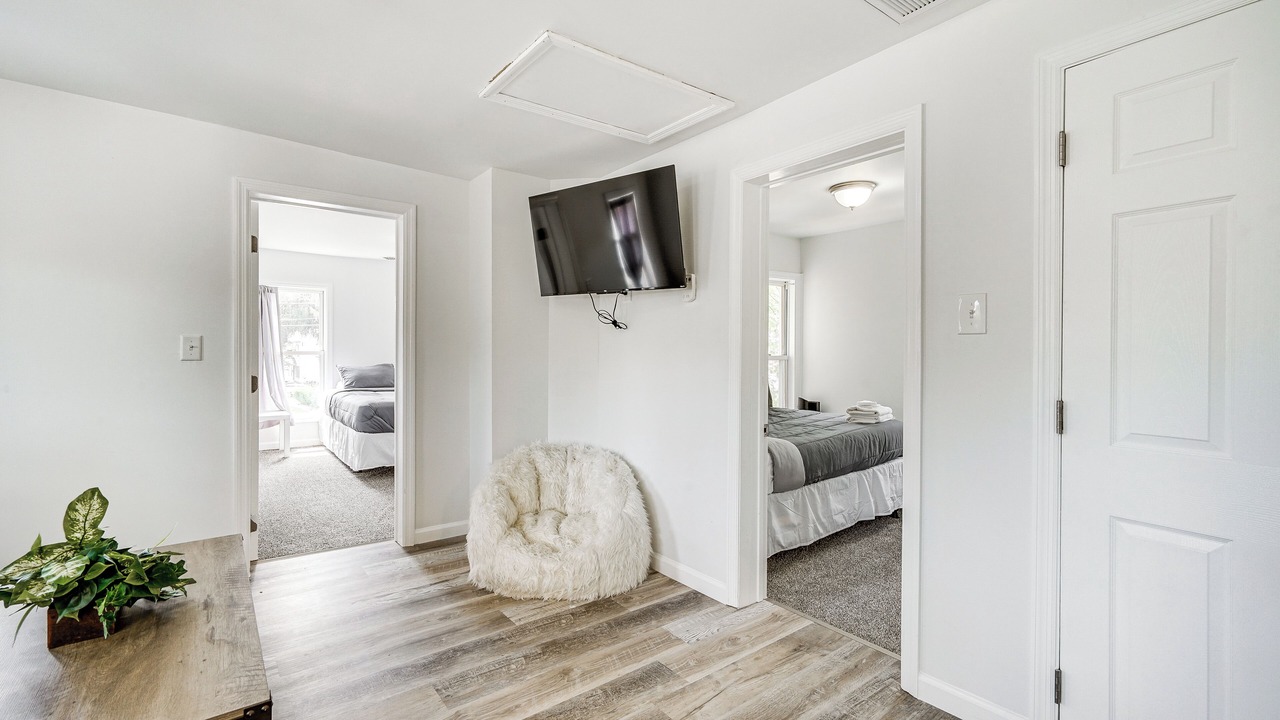 Photo of Bedroom in Glens Falls