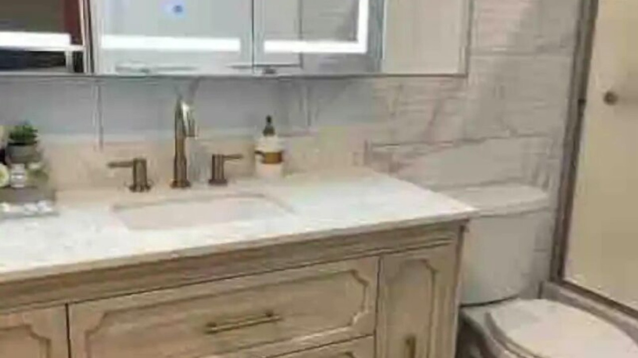 Photo of Bathroom in Baldwin