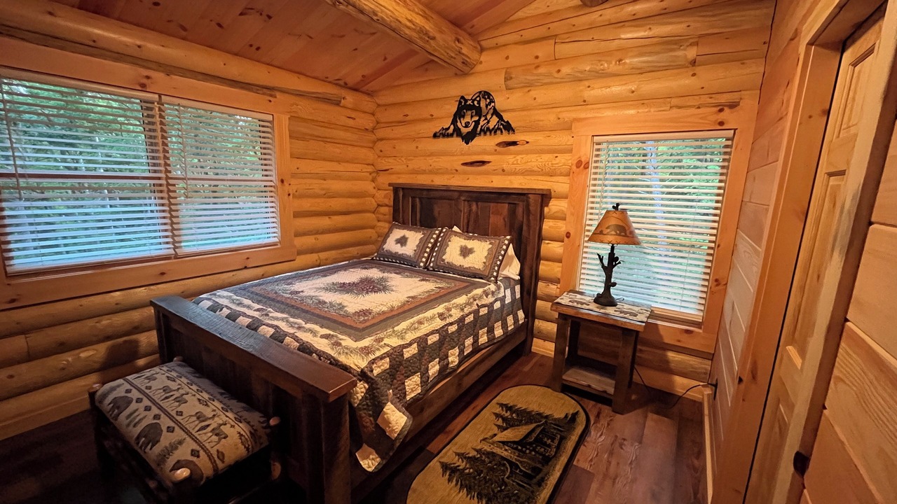 Photo of Bedroom in Logan