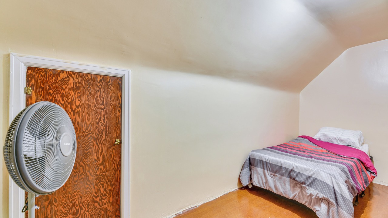 Photo of Bedroom in Cheektowaga