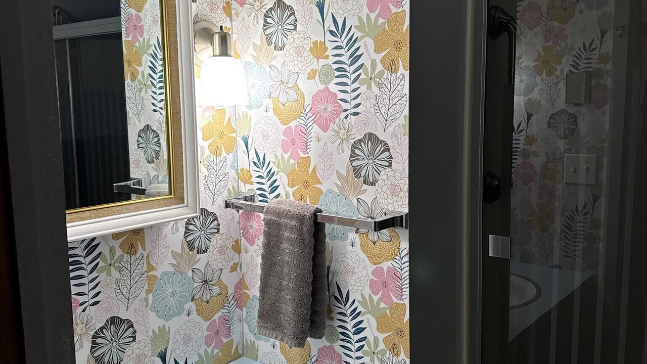 Photo of Bathroom in Stratton and Bromley Ski Areas