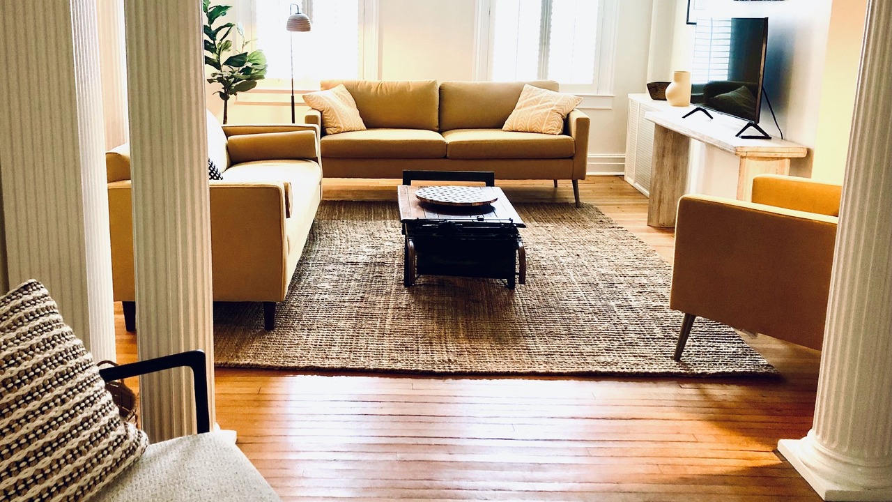 Photo of Livingroom in South Main Street