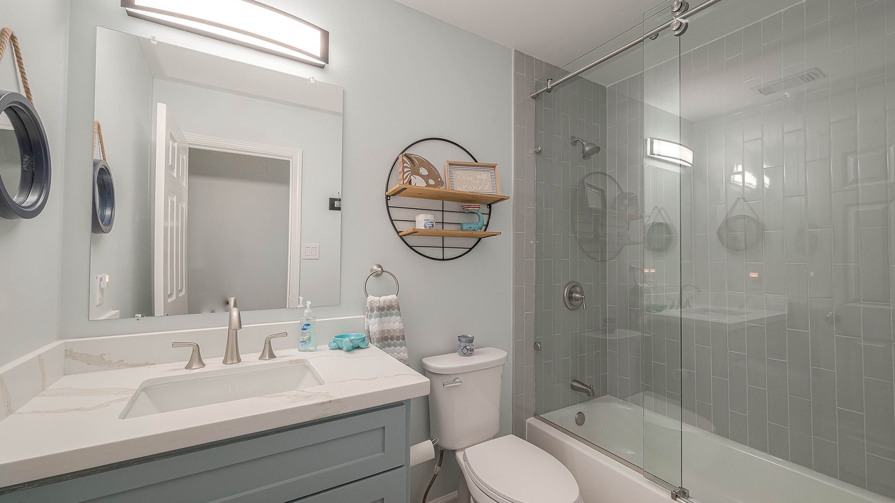 Photo of Bathroom in Surfside Beach
