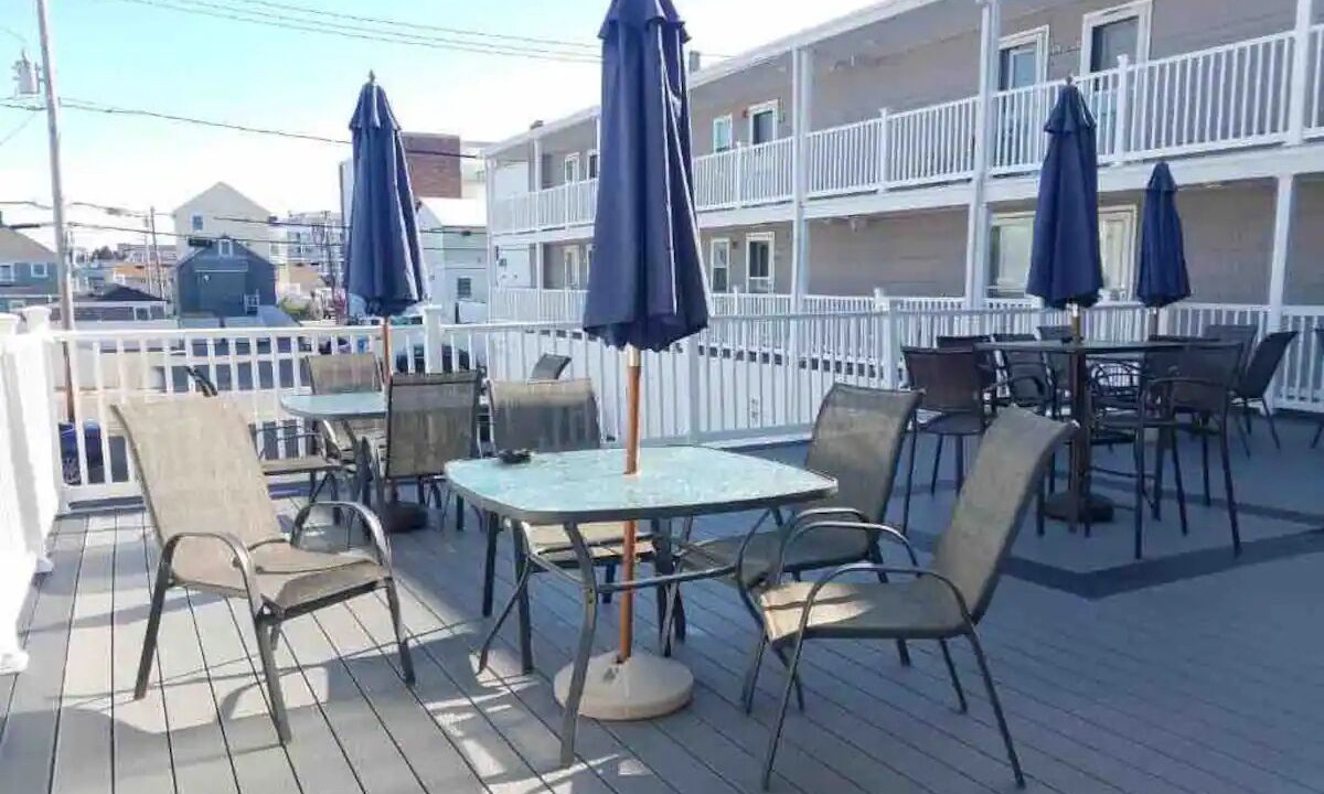 Photo of Outdoor in Hampton