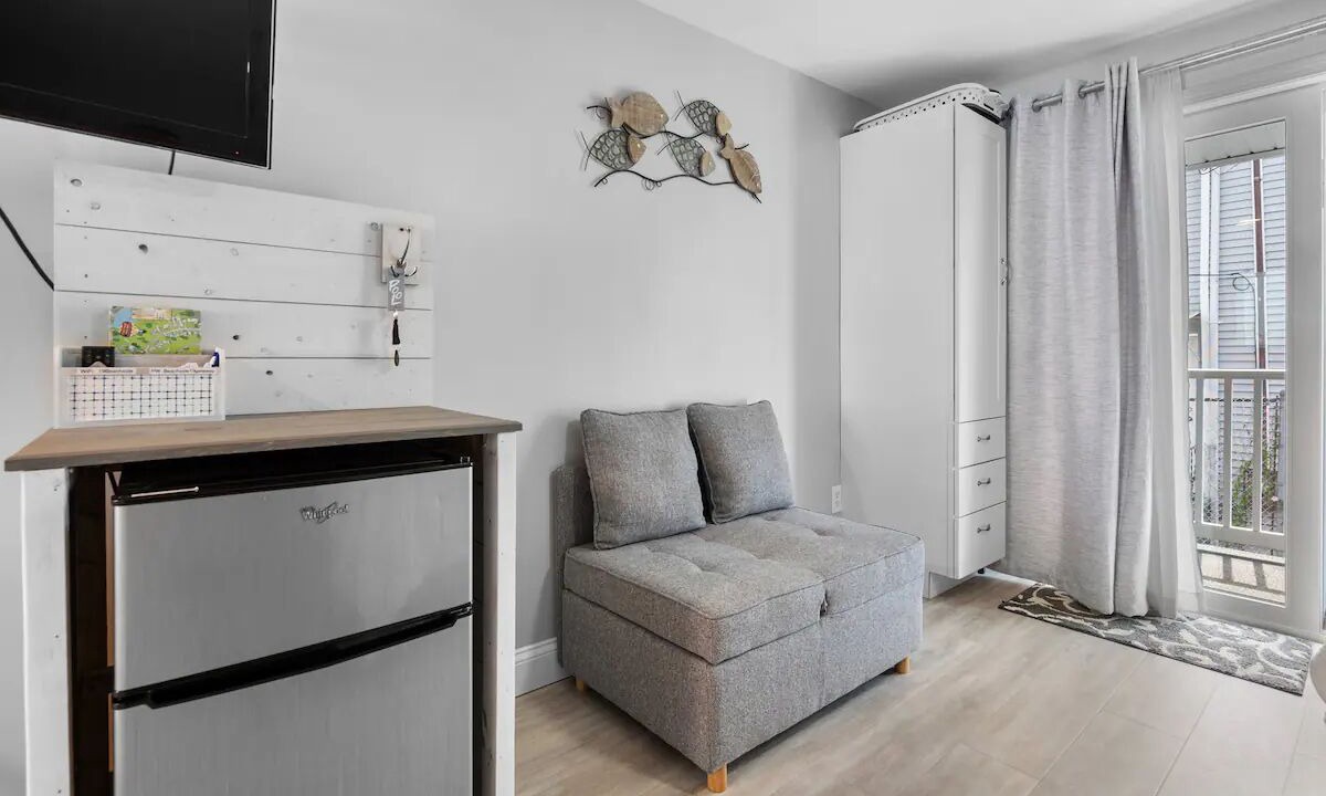 Photo of Livingroom in Hampton