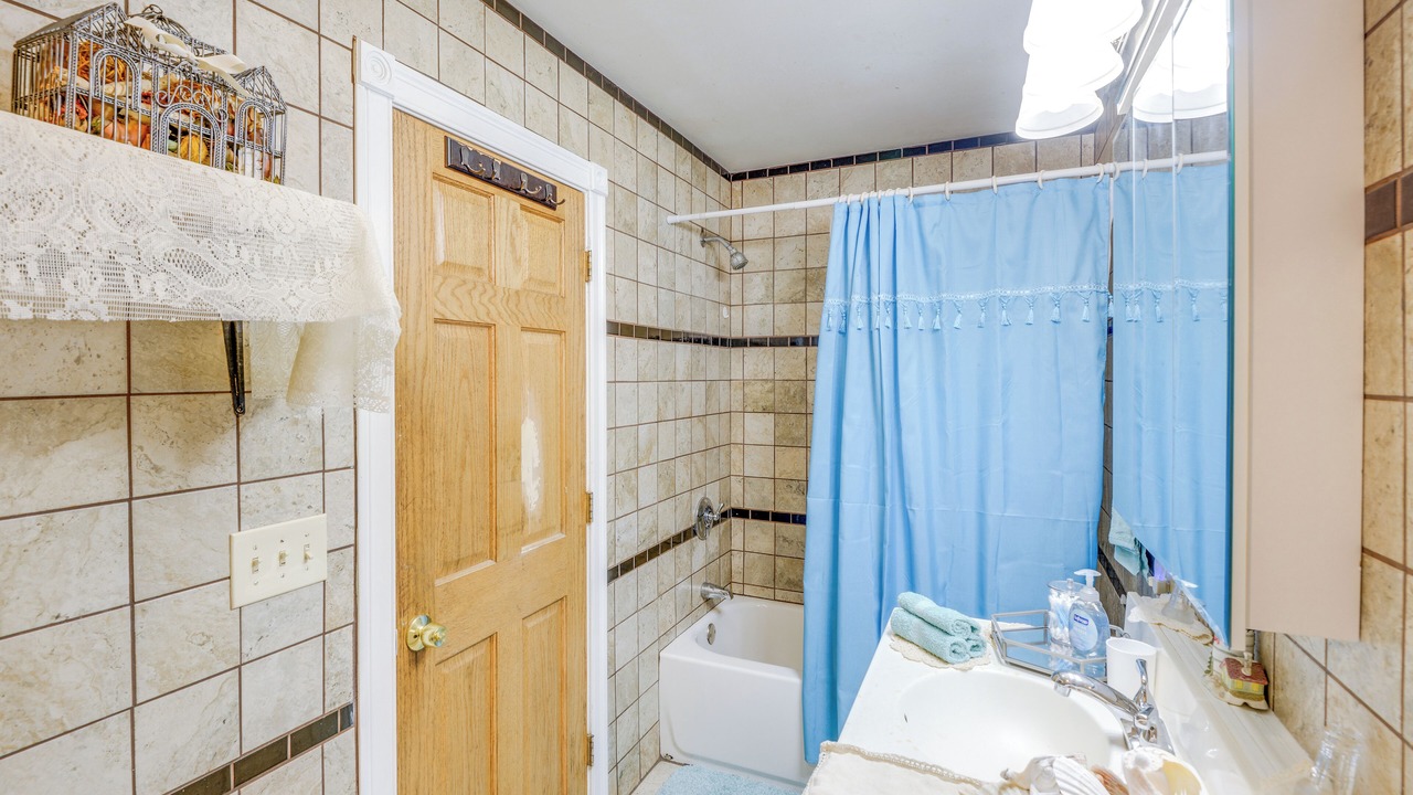 Photo of Bathroom in Claremont