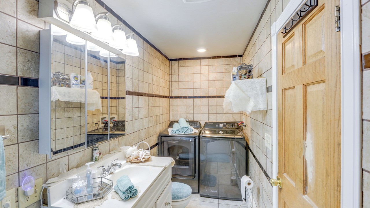 Photo of Bathroom in Claremont