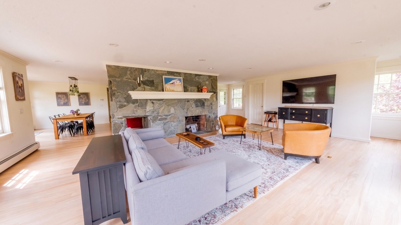 Photo of Livingroom in Andover
