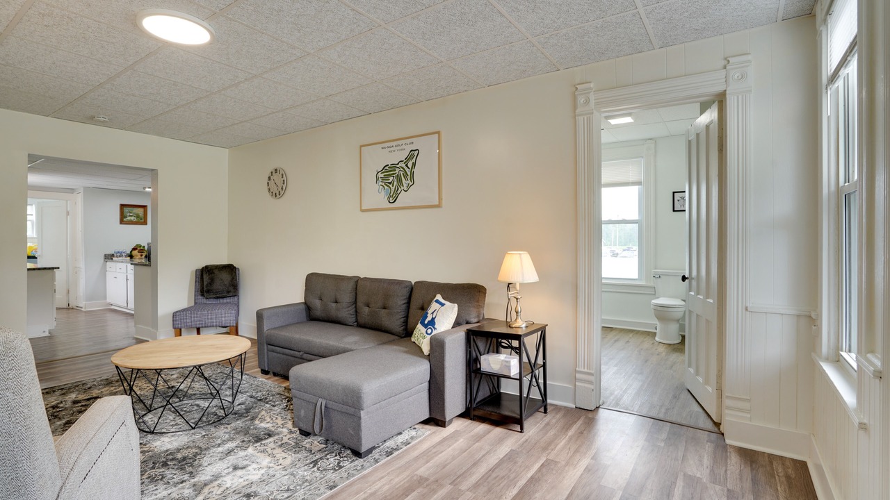 Photo of Livingroom in East Syracuse