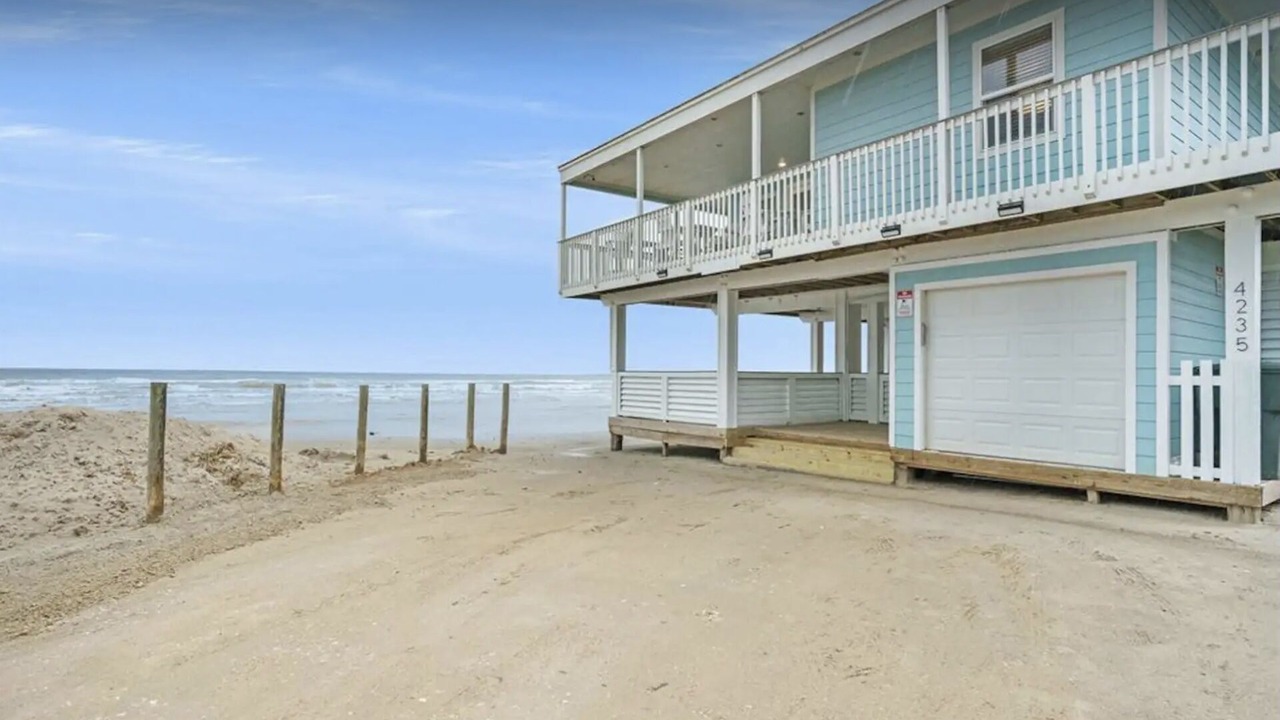 Photo of Outdoor in Pirates Beach