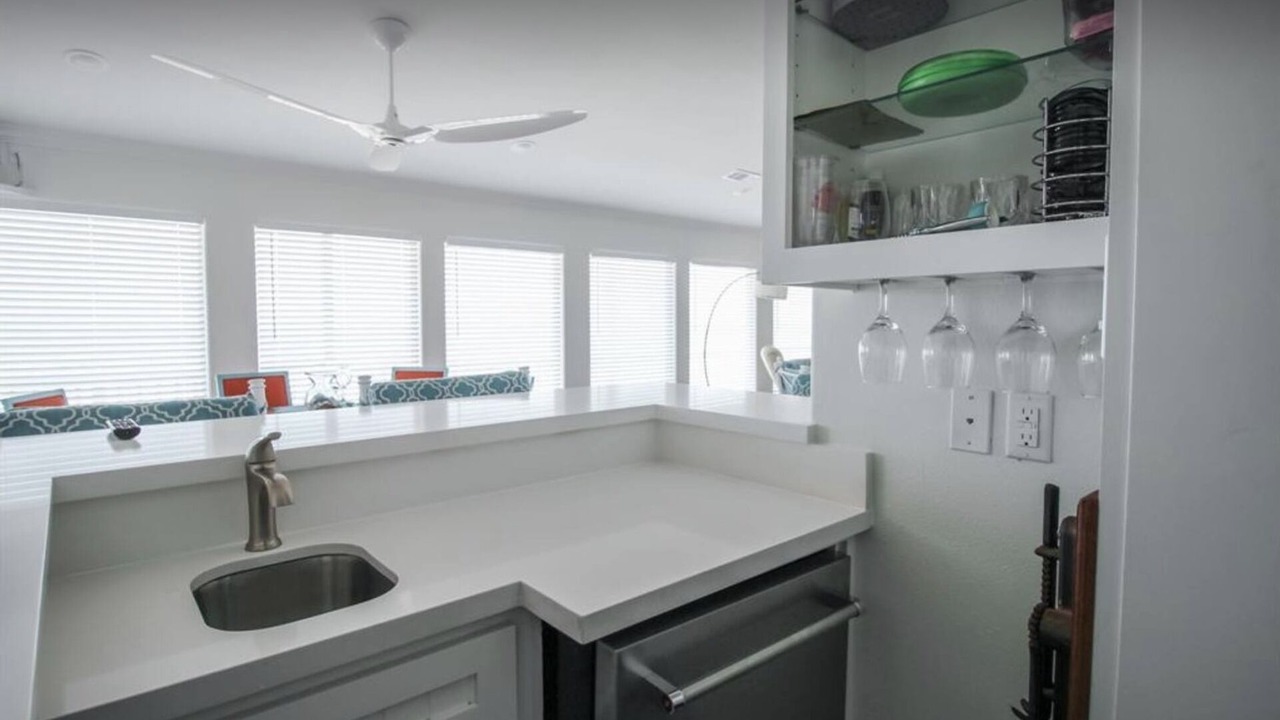 Photo of Kitchen in Pirates Beach