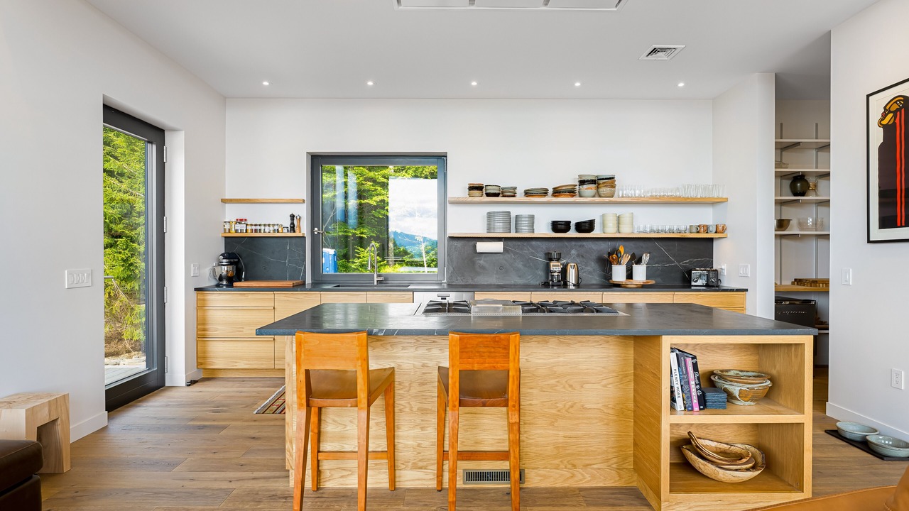 Photo of Kitchen in Warren