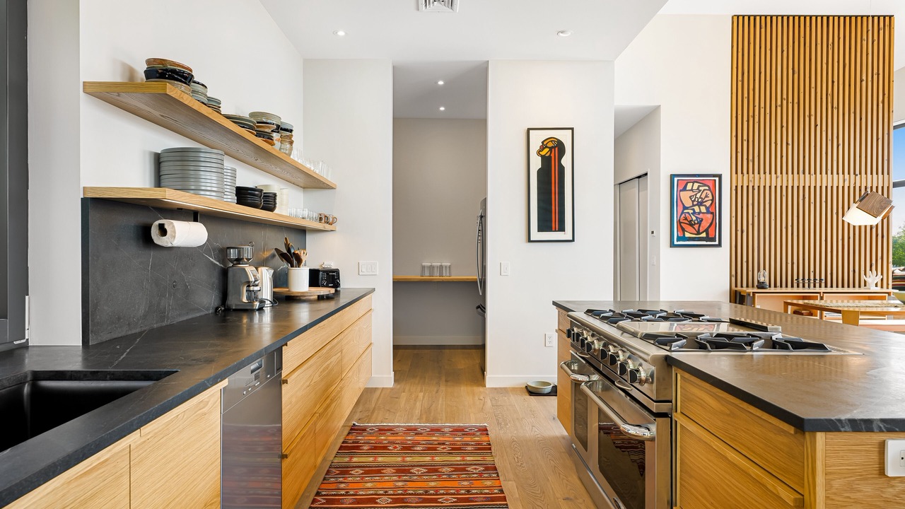 Photo of Kitchen in Warren