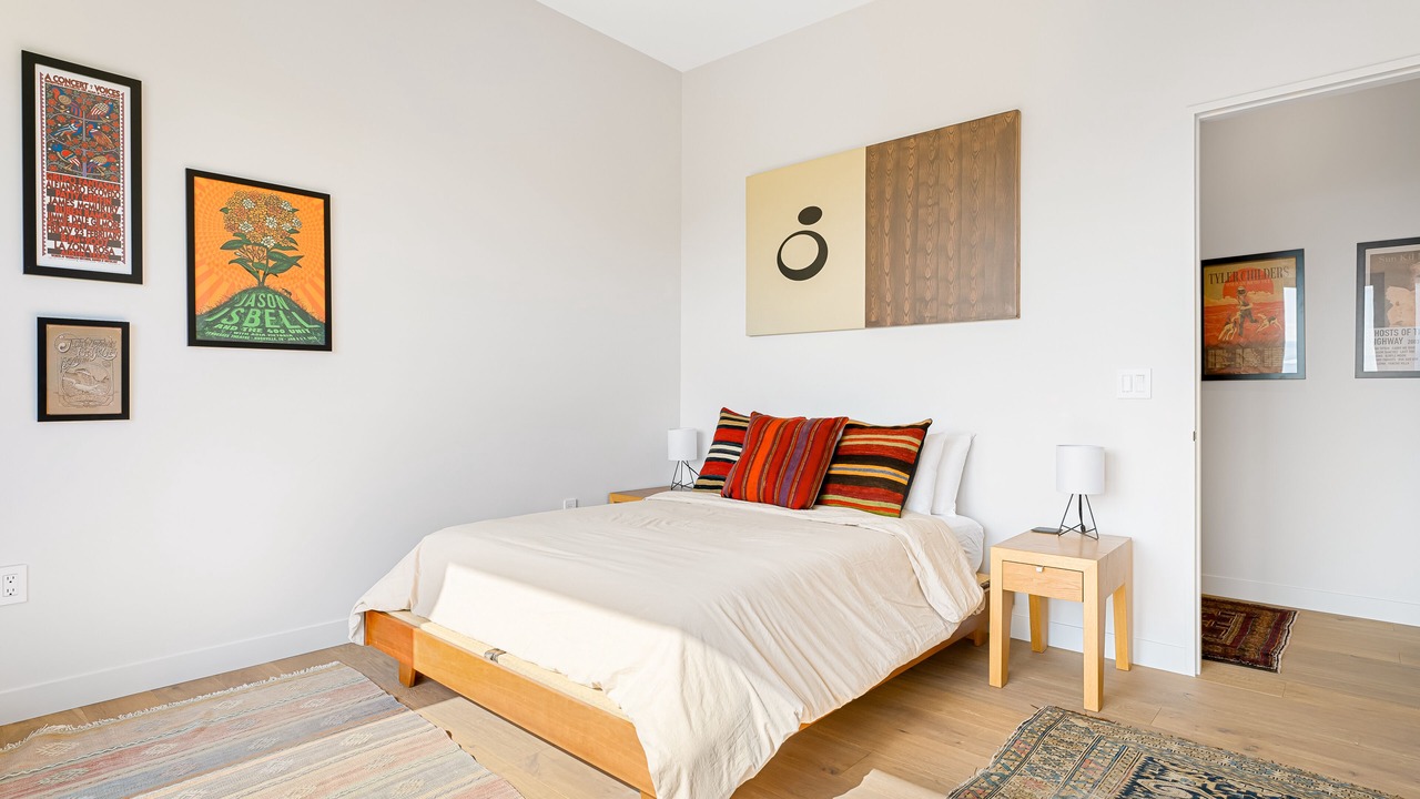 Photo of Bedroom in Warren