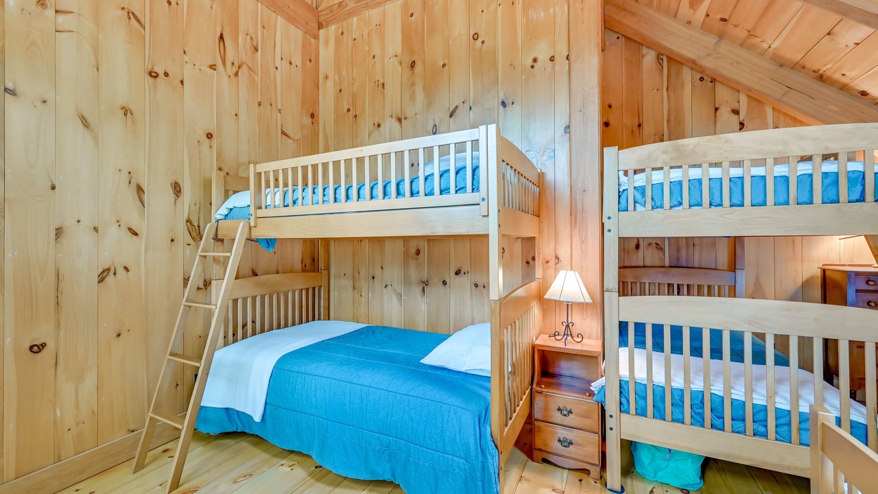 Photo of Bedroom in Westhampton