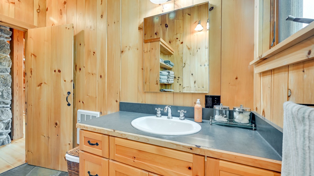 Photo of Bathroom in Westhampton