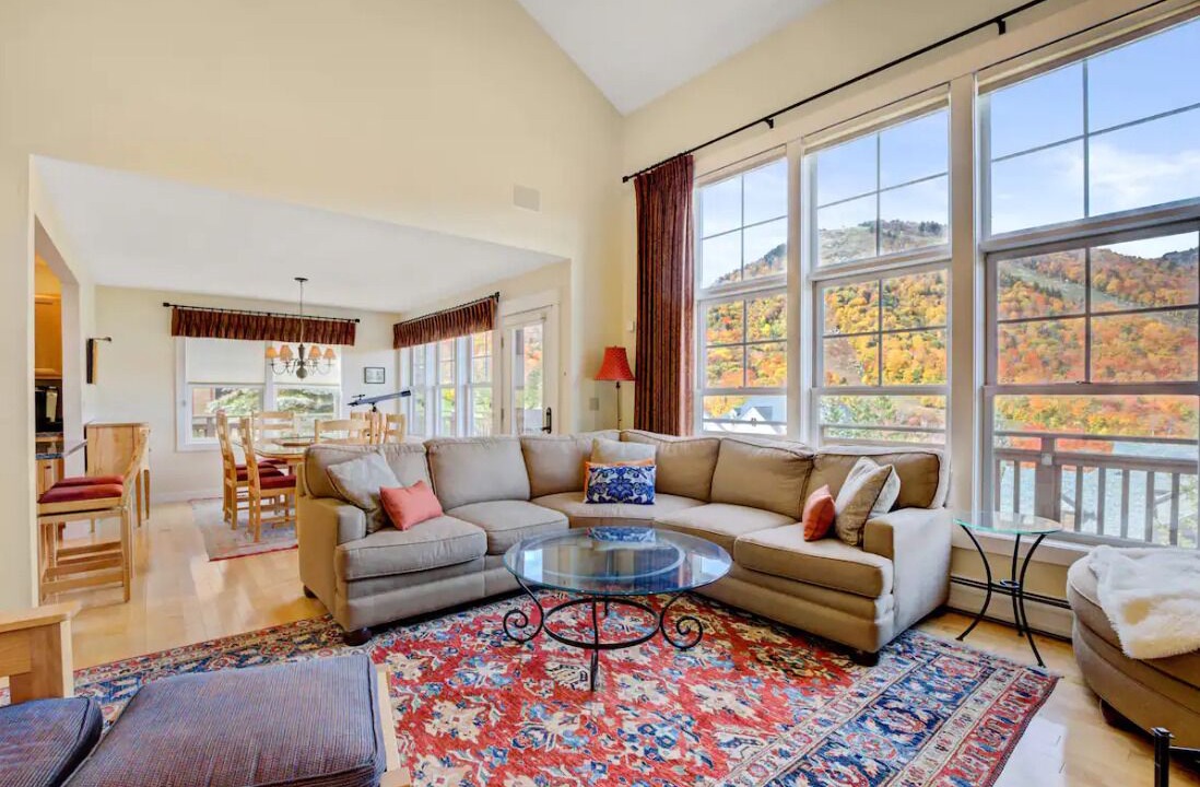 Photo of Livingroom in Central Vermont- Killington