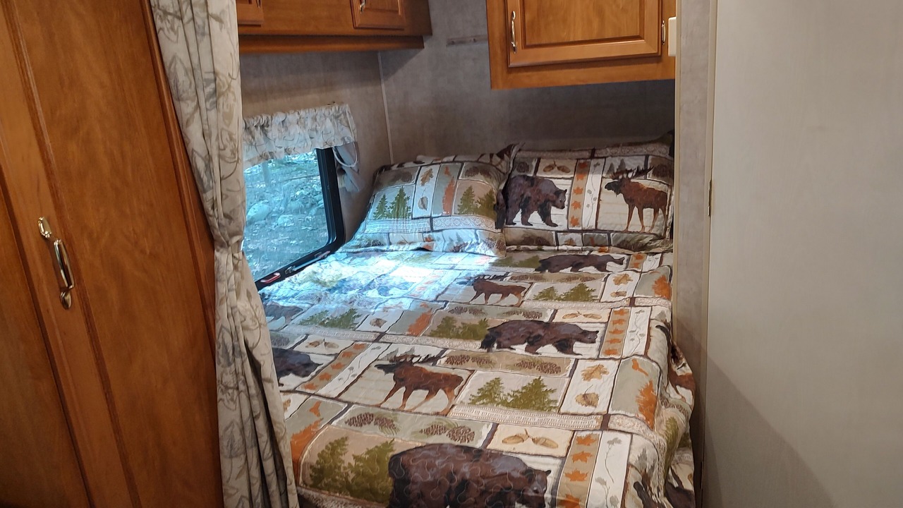 Photo of Bedroom in East Nassau