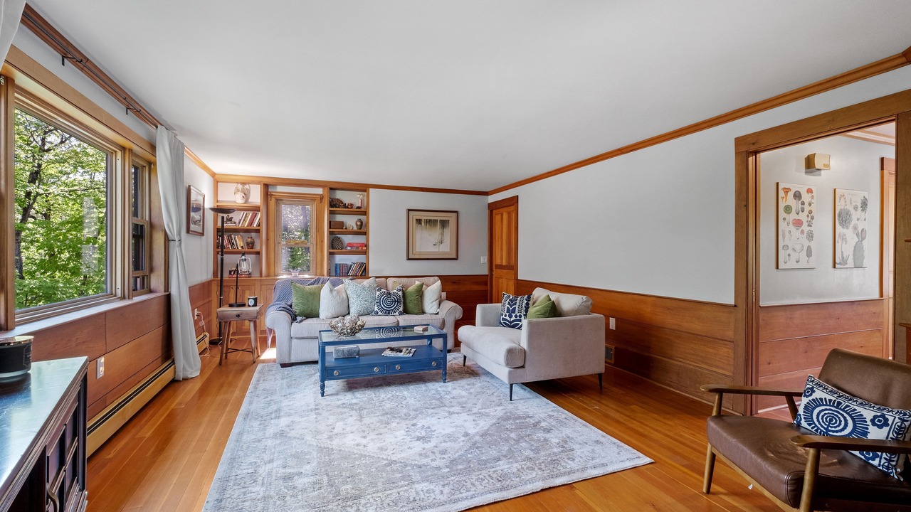 Photo of Livingroom in Bartlett
