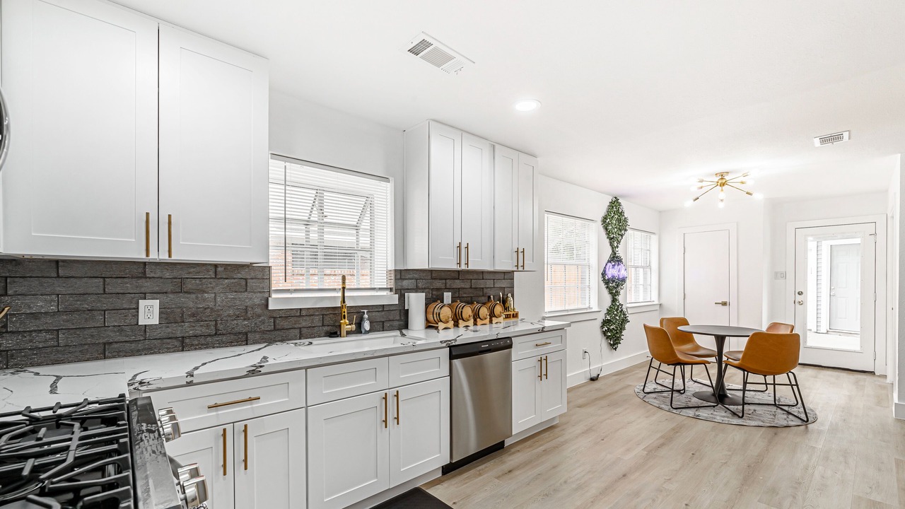 Photo of Kitchen in Nassau Bay
