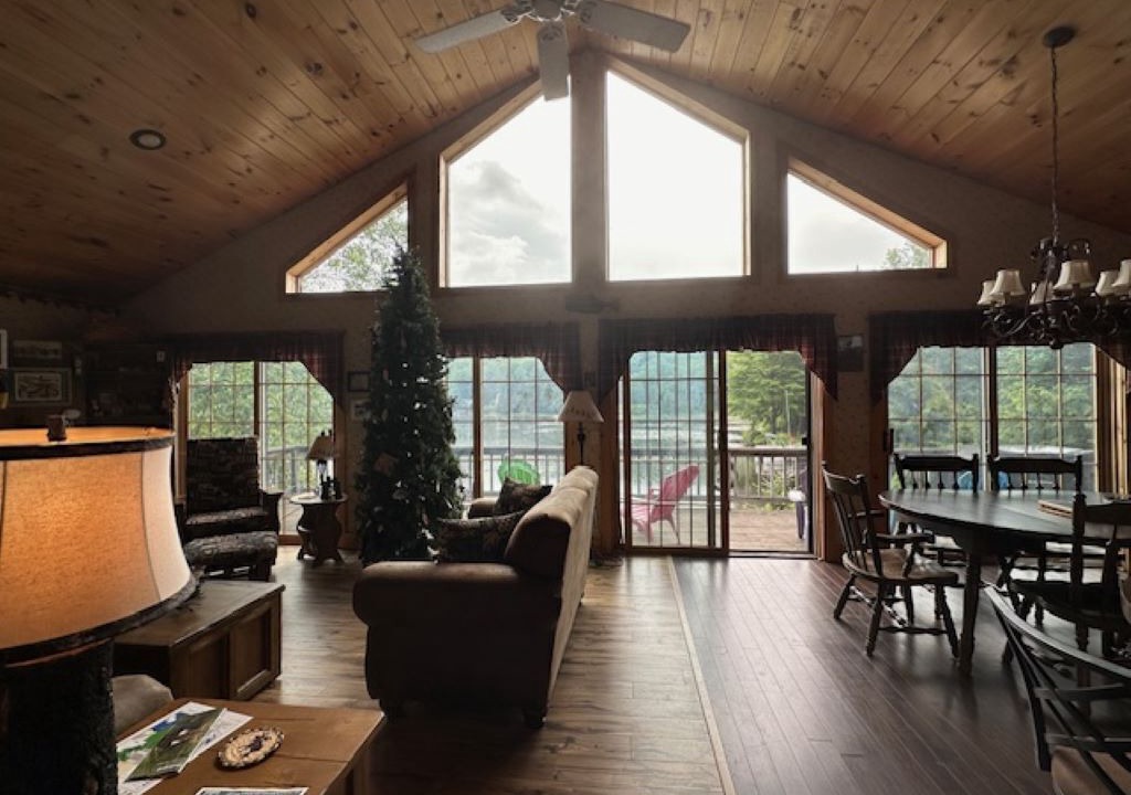 Photo of Livingroom in Stark