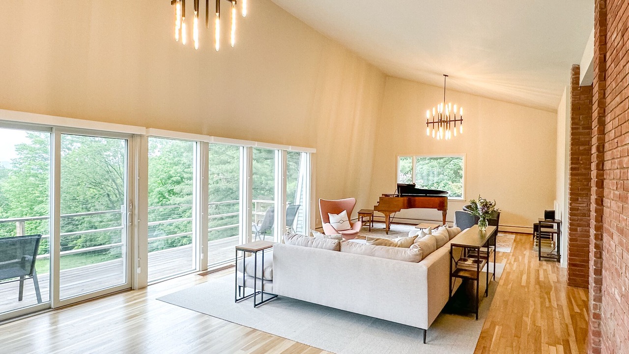 Photo of Bedroom in Warren