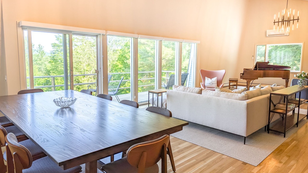 Photo of Bedroom in Warren