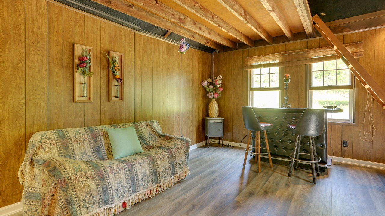Photo of Livingroom in Ellenville