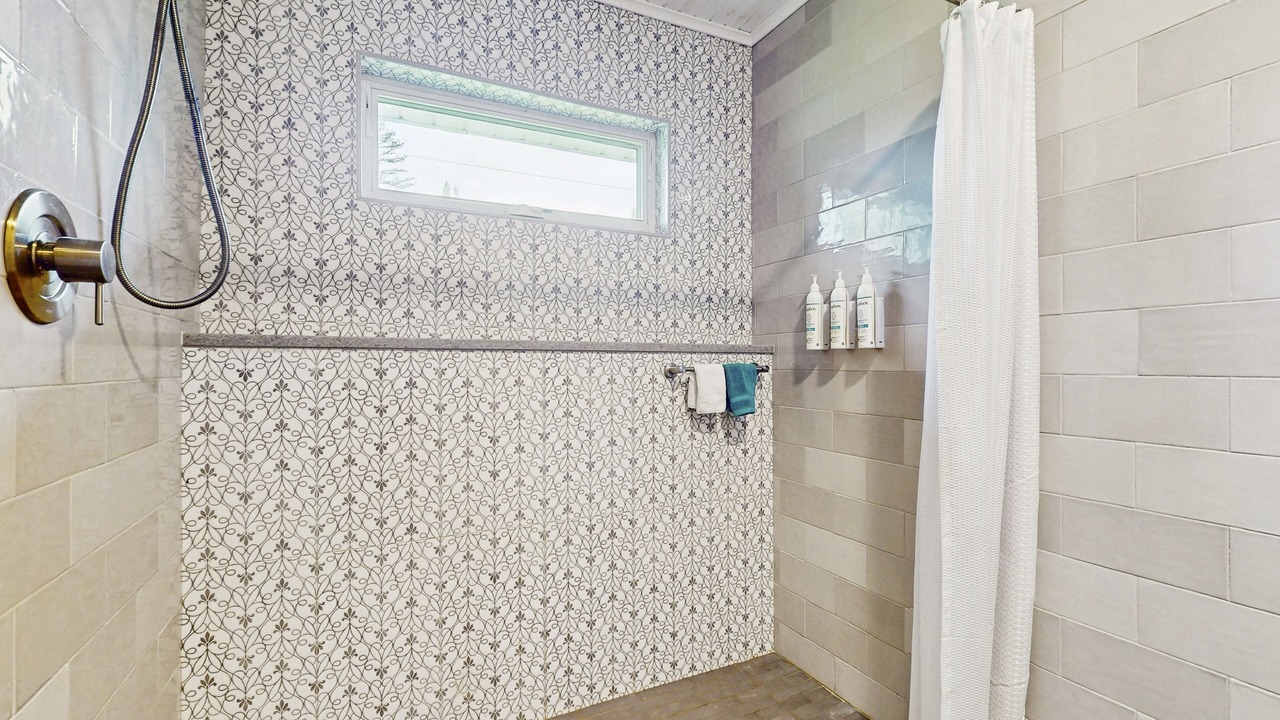 Photo of Bathroom in Isle La Motte