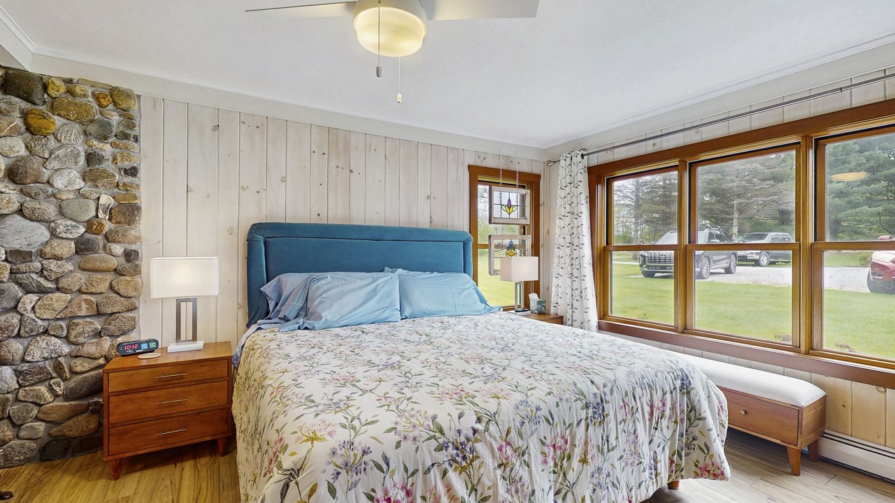 Photo of Bedroom in Isle La Motte