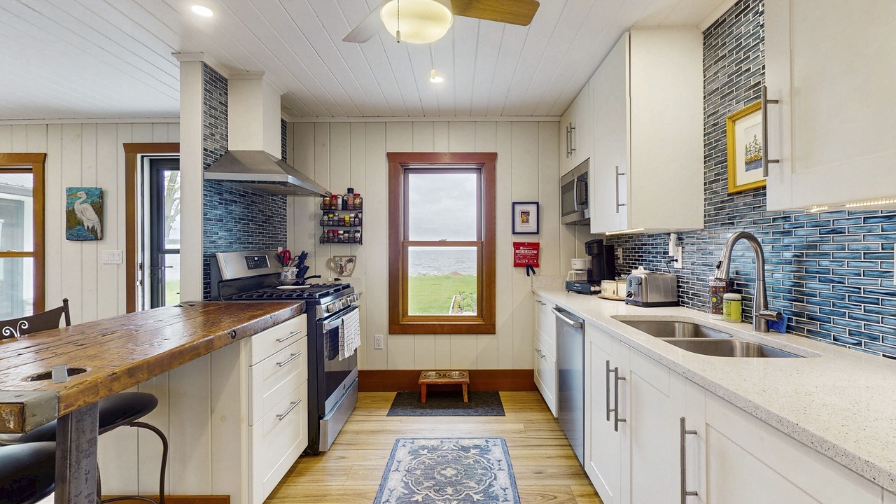 Photo of Kitchen in Isle La Motte
