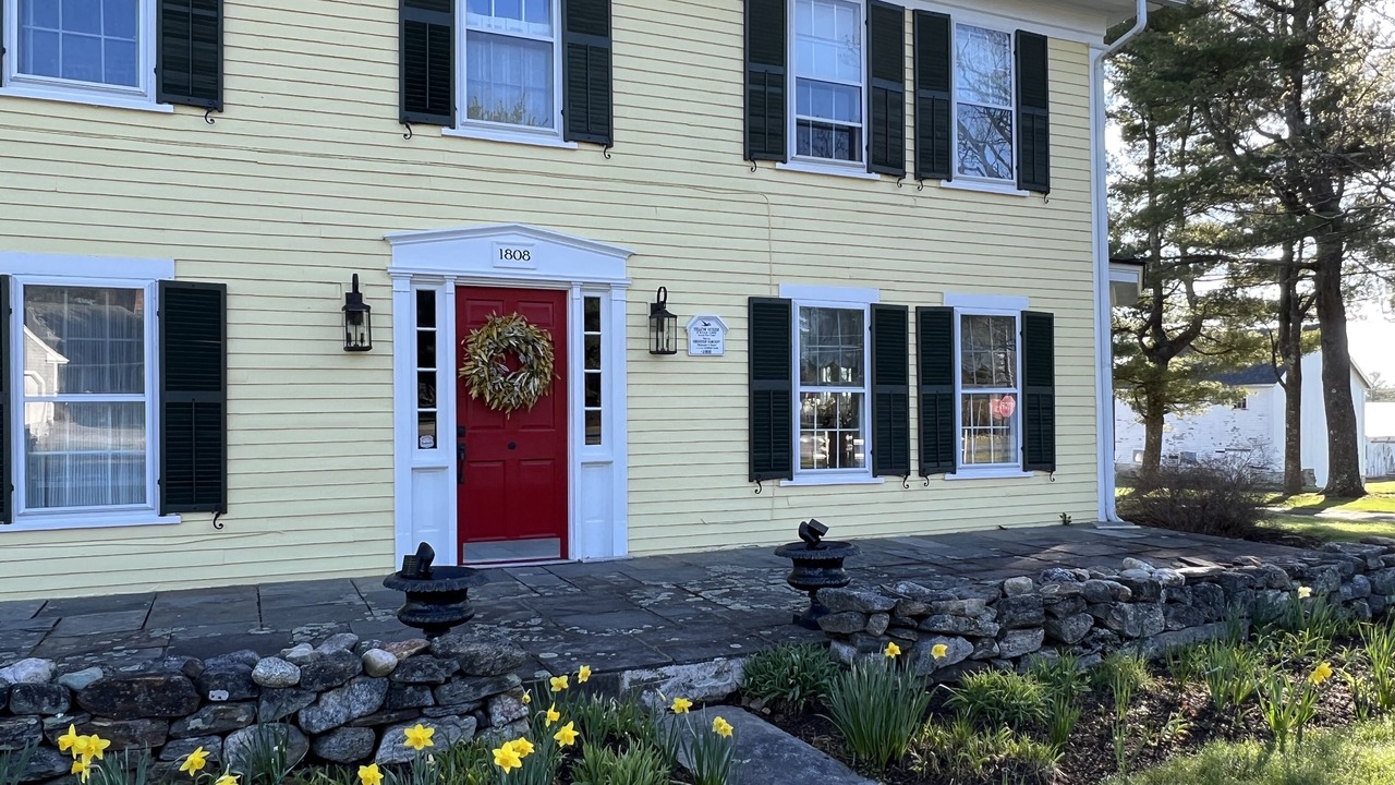 Photo of Outdoor in New London
