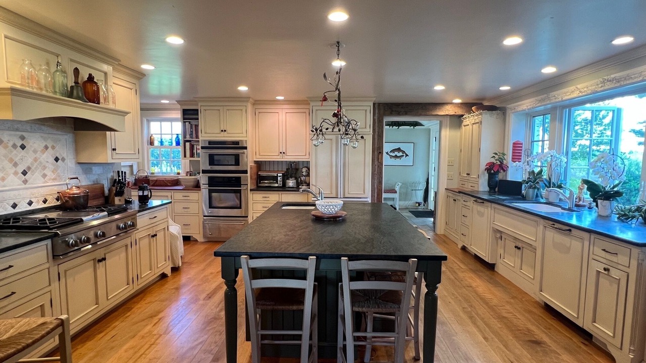 Photo of Kitchen in New London