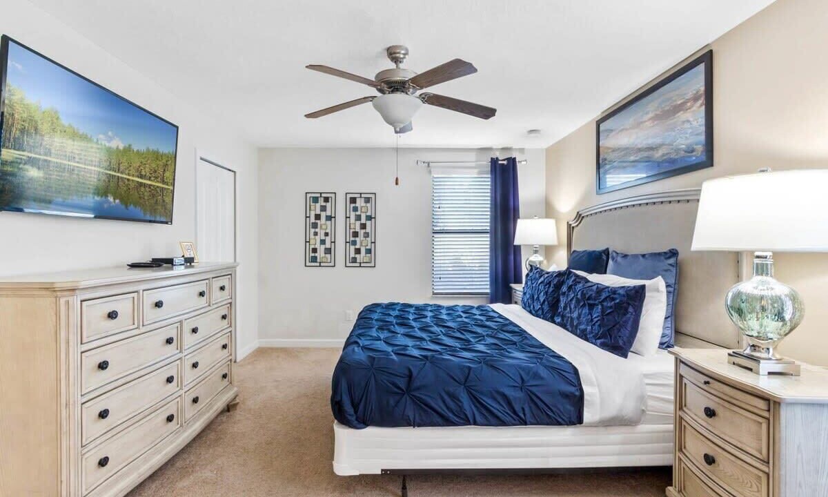 Photo of Bedroom in Davenport
