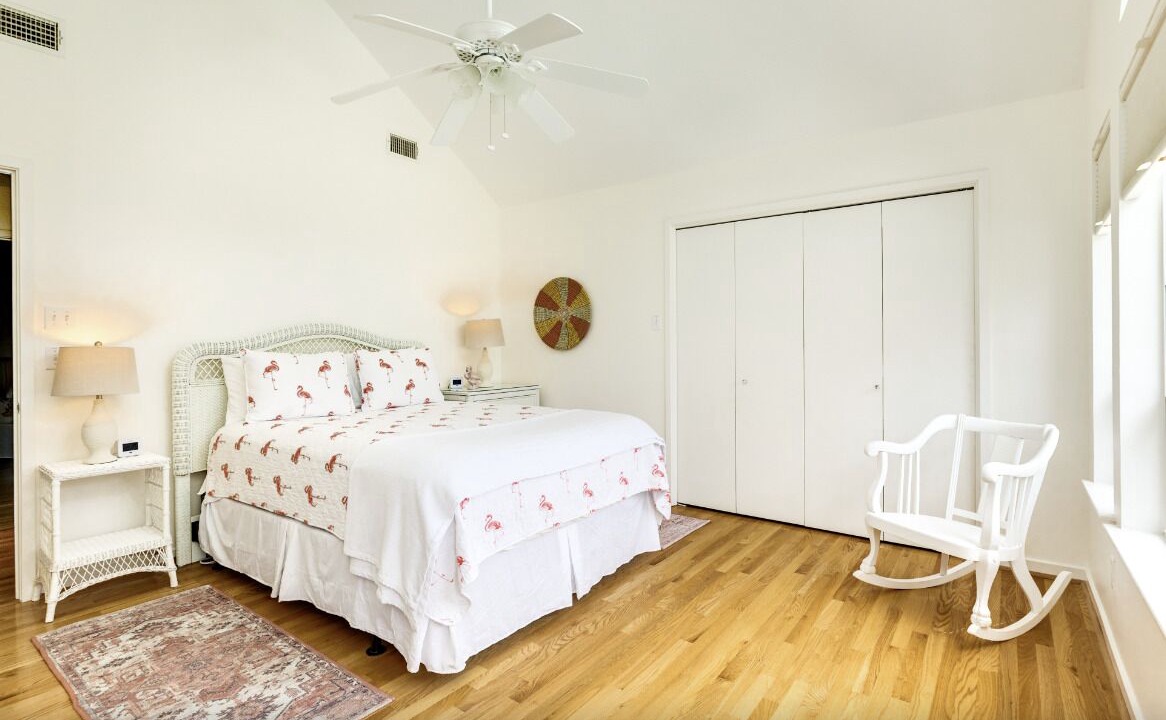 Photo of Bedroom in Pirates Beach West