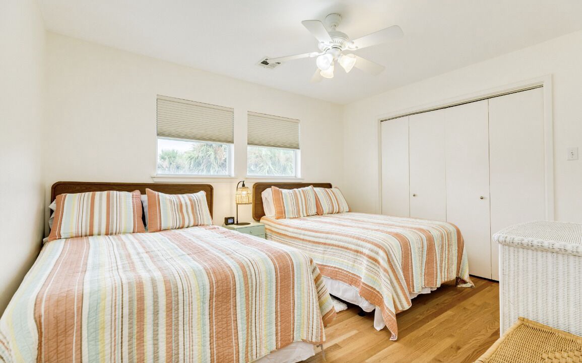 Photo of Bedroom in Pirates Beach West