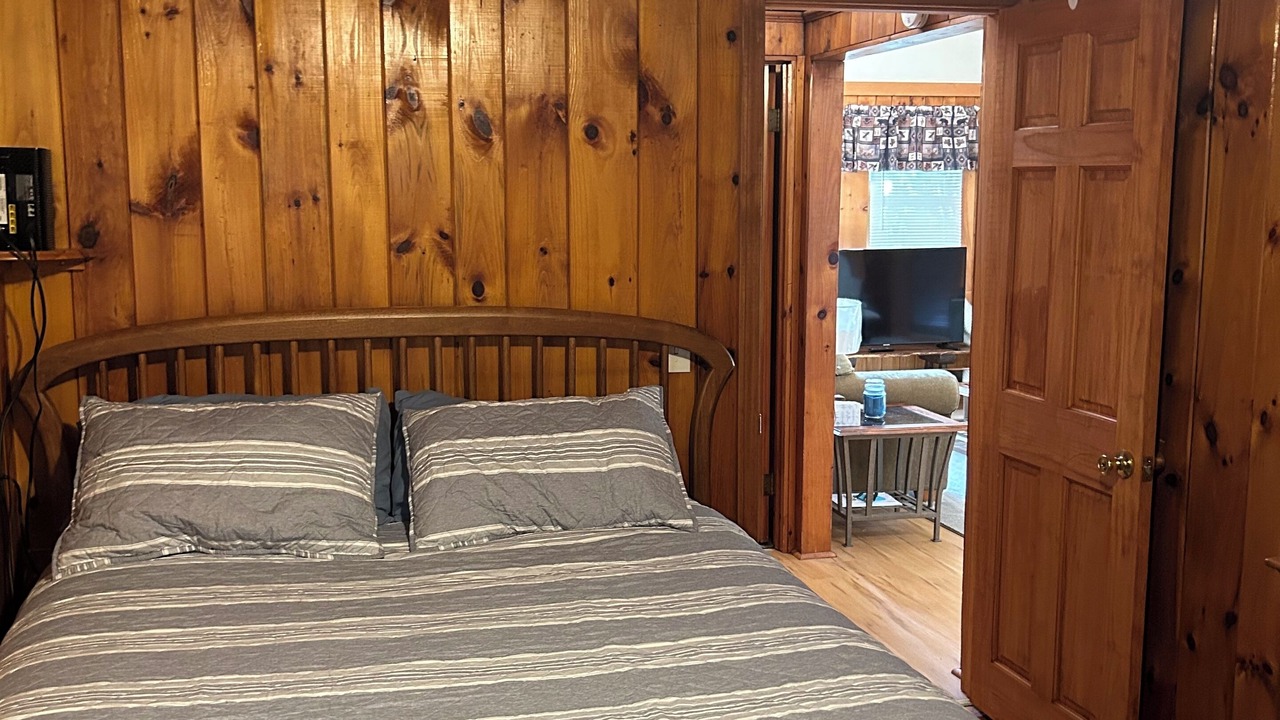 Photo of Bedroom in Northwood