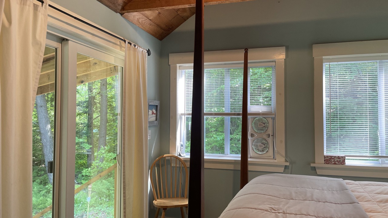 Photo of Bedroom in Warren
