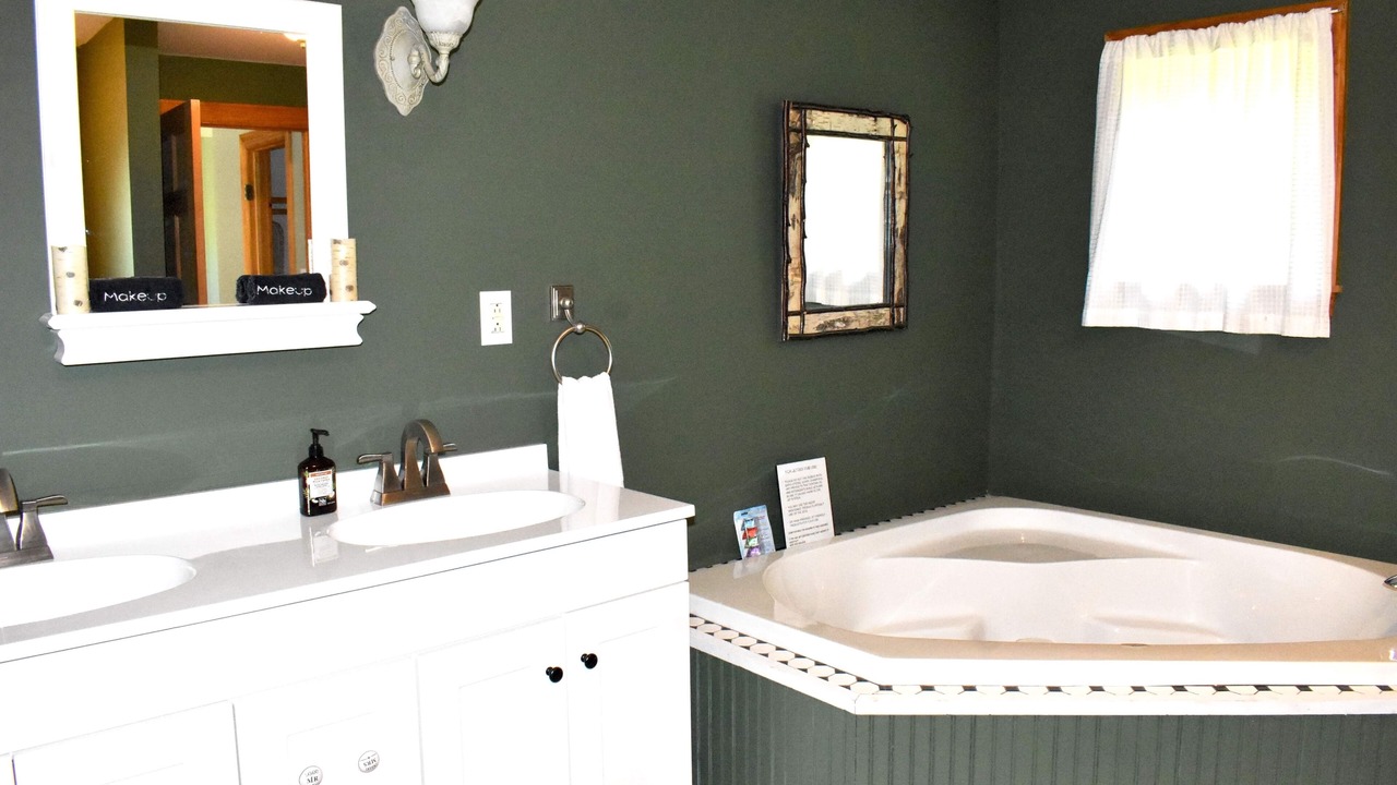 Photo of Bathroom in Wadhams