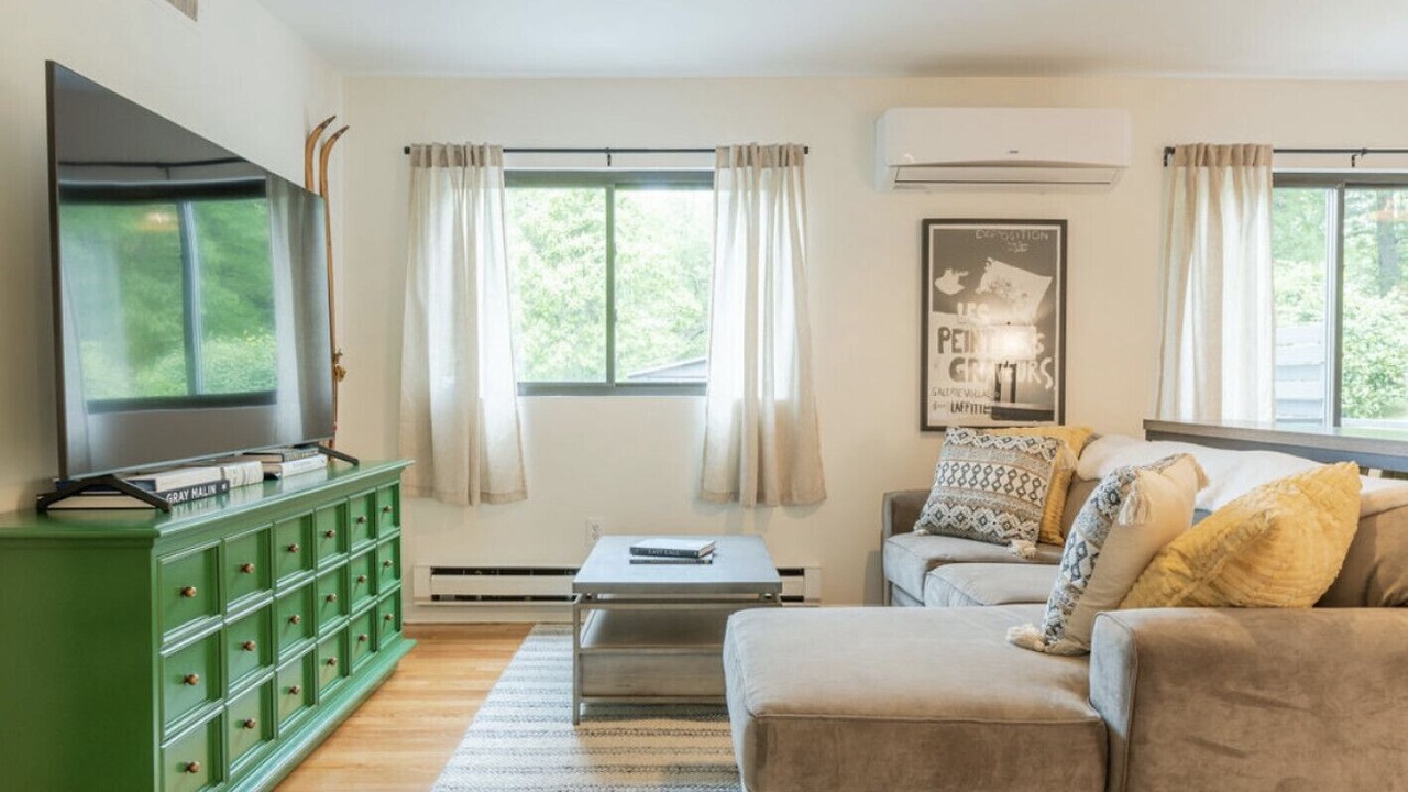 Photo of Bedroom in Mount Marion