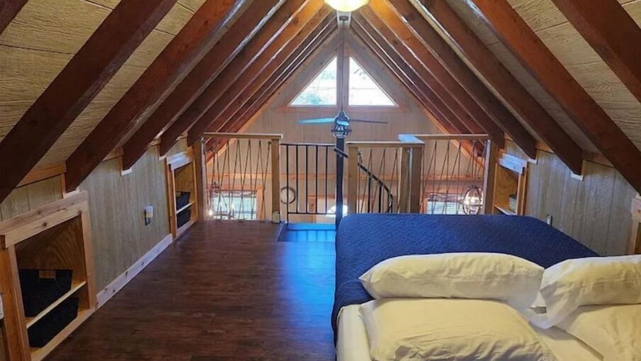 Photo of Bedroom in Keslers Cross Lanes