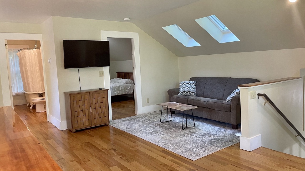 Photo of Livingroom in Cooperstown