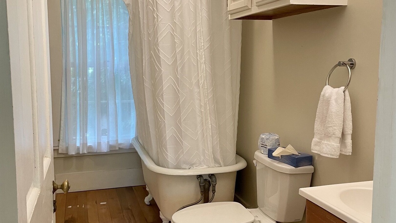 Photo of Bathroom in Cooperstown