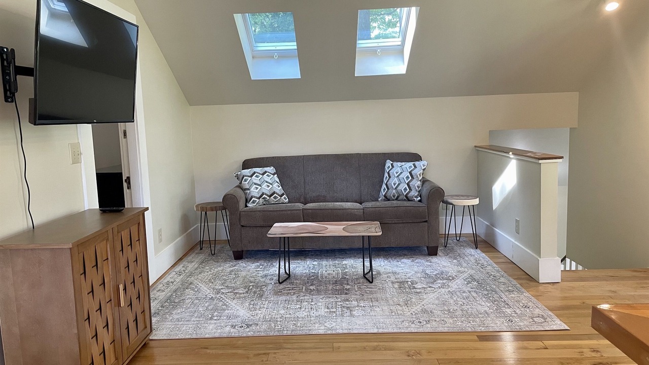 Photo of Livingroom in Cooperstown