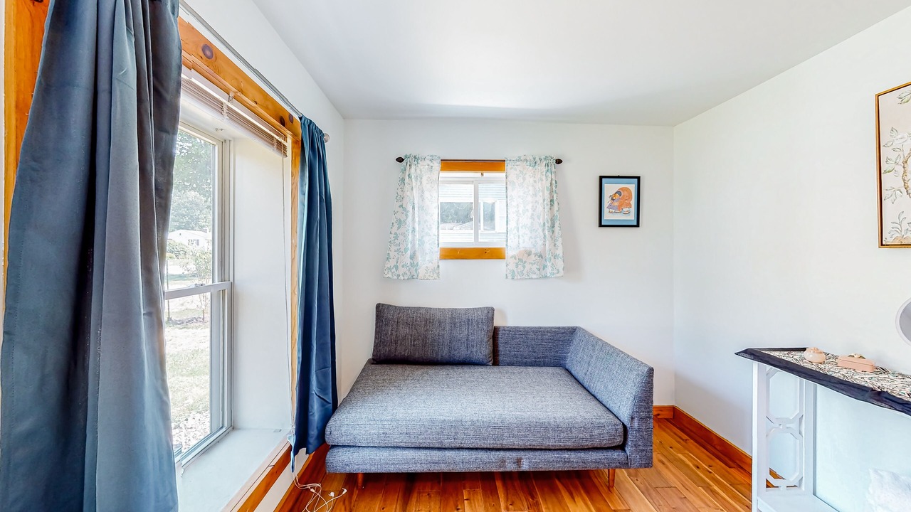 Photo of Livingroom in South Burlington