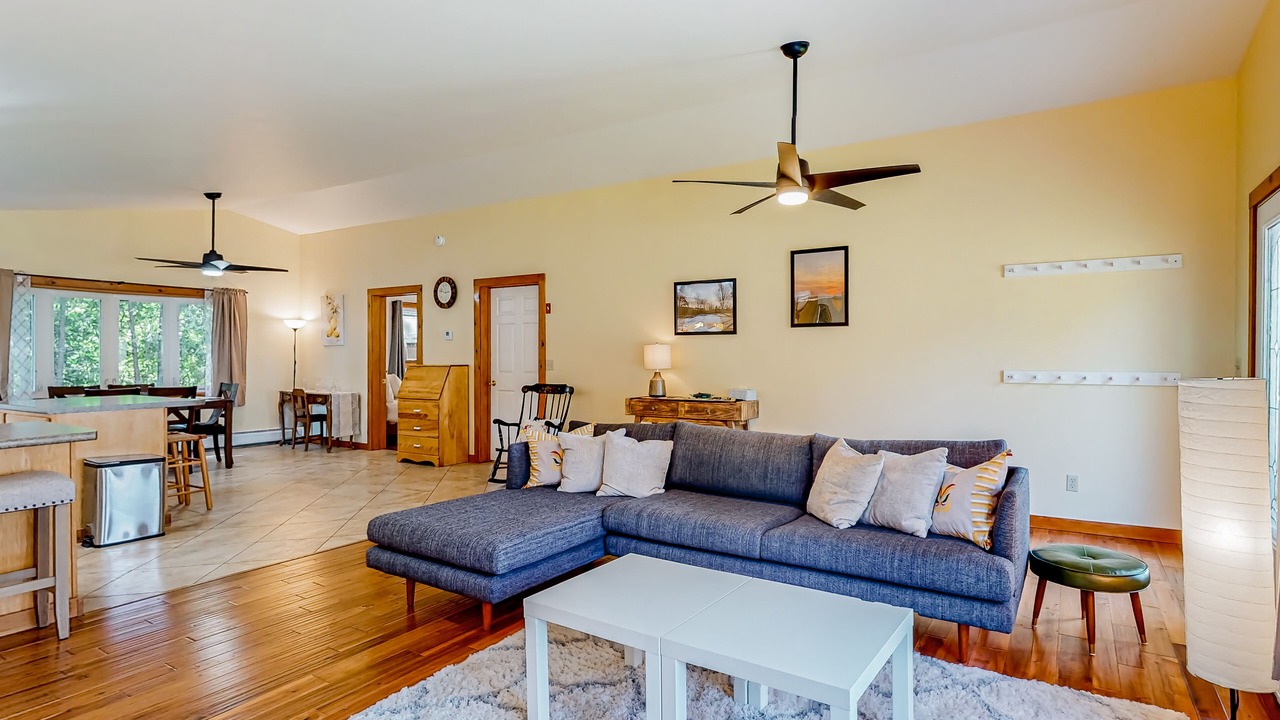 Photo of Livingroom in South Burlington