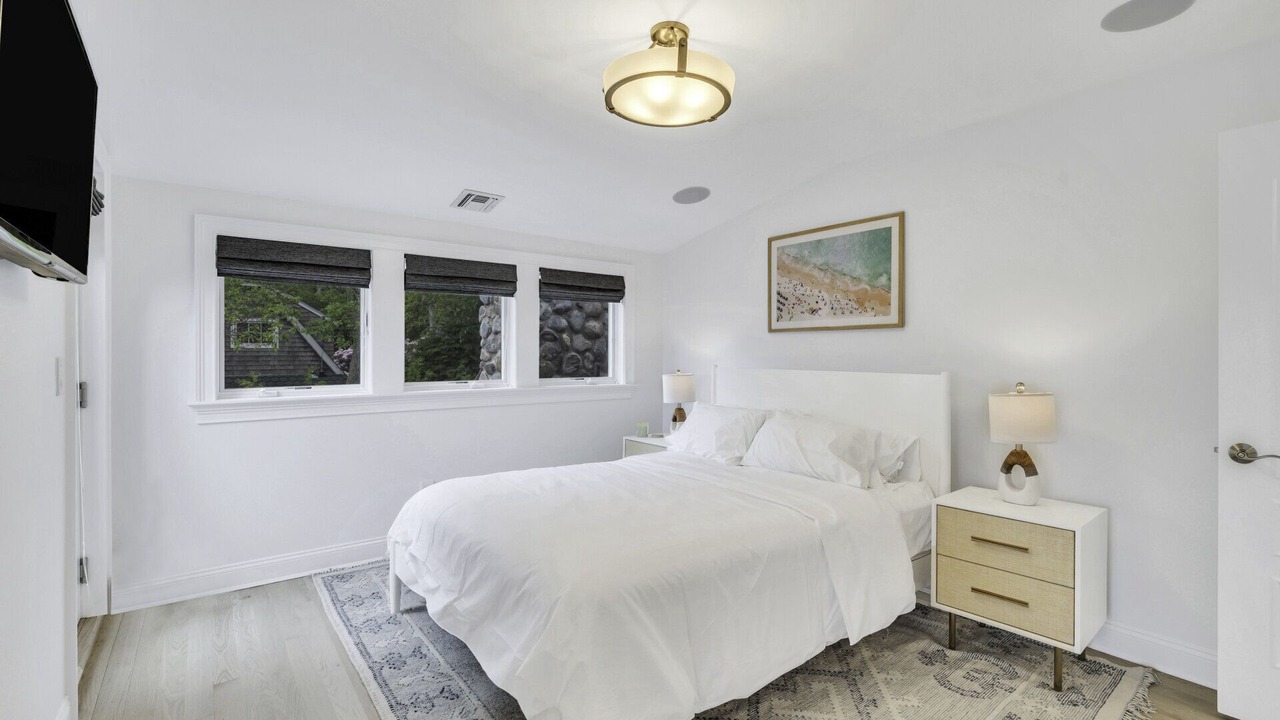 Photo of Bedroom in Beach Hampton