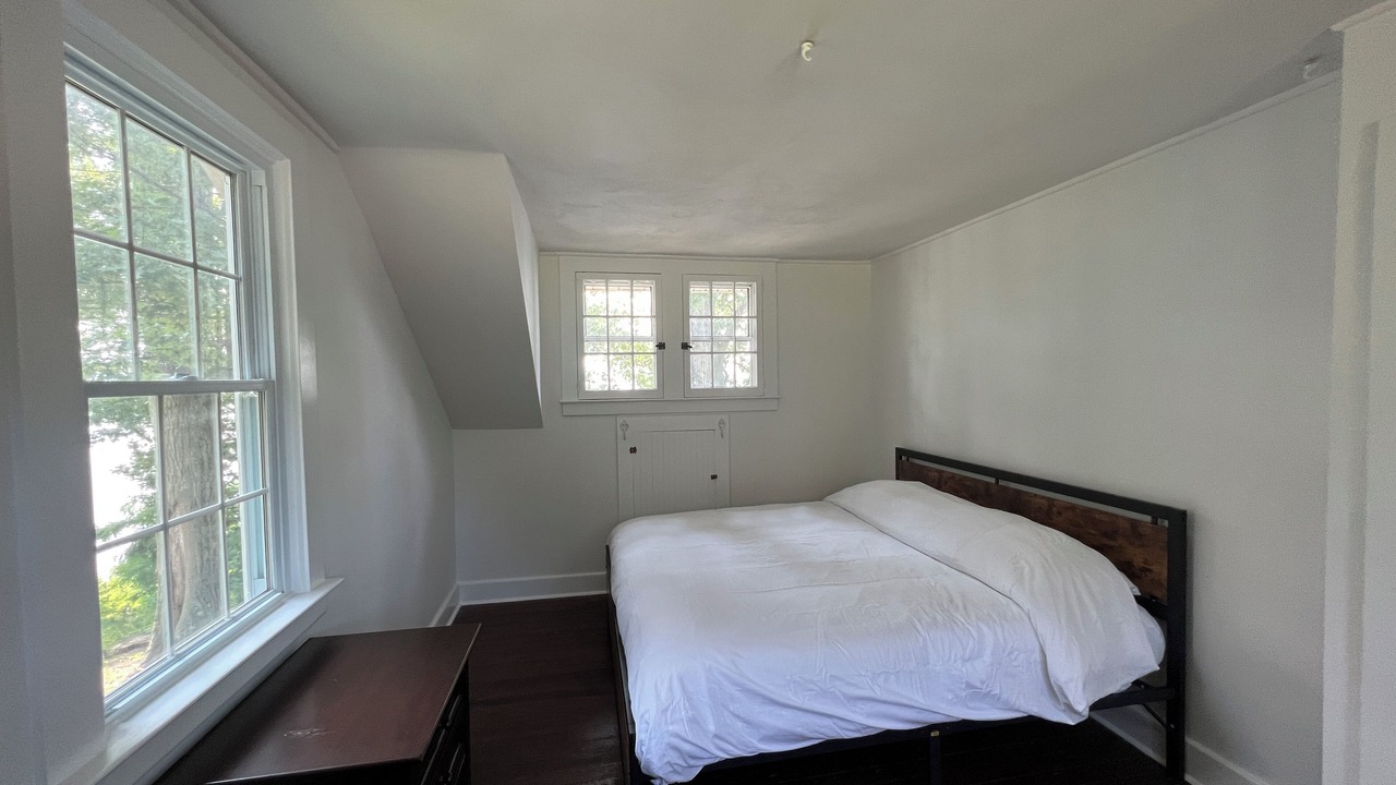 Photo of Bedroom in Cleveland