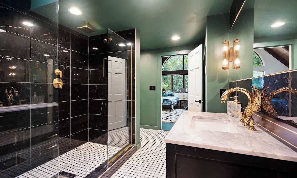 Photo of Bathroom in Kingston